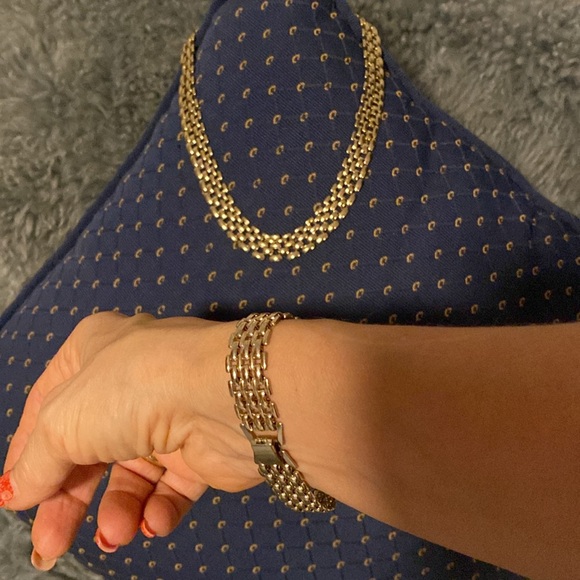 Jewelry necklace and bracelet. Perfect condition - Picture 4 of 5